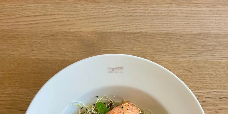 Zážitkový pobyt na južnej Morave: raňajky, 3-chodová večera, privátne wellness aj víno z vlastného vinárstva