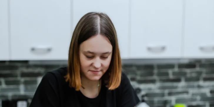 Regeneračné vlasové ošetrenia alebo presvetlenie vlasov pomocou Balayage