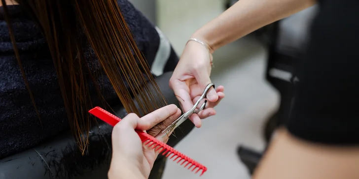 Regeneračné vlasové ošetrenia alebo presvetlenie vlasov pomocou Balayage