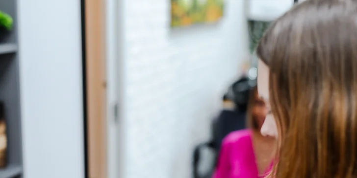 Regeneračné vlasové ošetrenia alebo presvetlenie vlasov pomocou Balayage