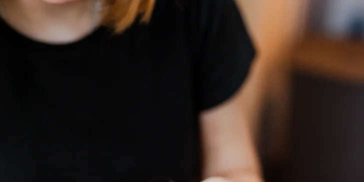 Regeneračné vlasové ošetrenia alebo presvetlenie vlasov pomocou Balayage