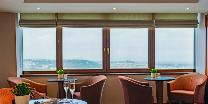 Grand Hotel Prague Towers***** s parádnym výhľadom: raňajky a parkovanie v cene