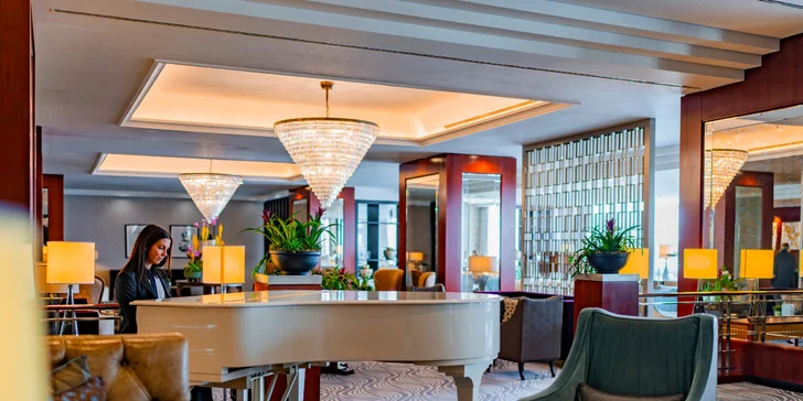 Grand Hotel Prague Towers***** s parádnym výhľadom: raňajky a parkovanie v cene
