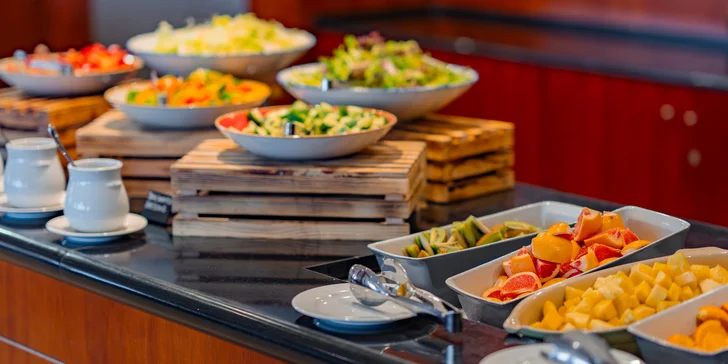 Grand Hotel Prague Towers***** s parádnym výhľadom: raňajky a parkovanie v cene