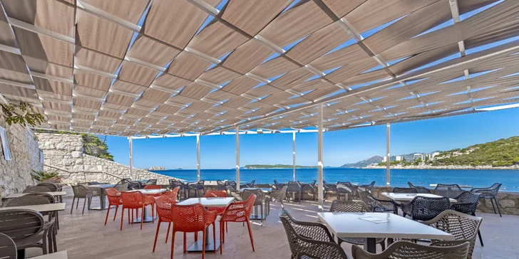 Dubrovník: hotel pri pláži, polpenzia a výhľad na Elafitské ostrovy