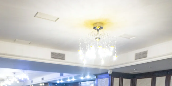 Pobyt s raňajkami v Michalovciach, tematické izby pre milovníkov hokeja a histórie