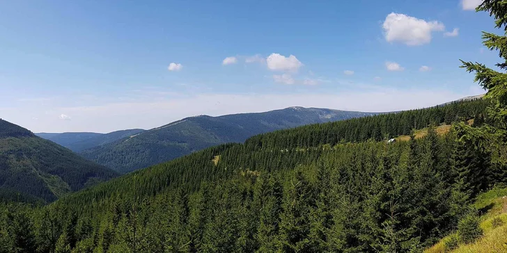Aktívny oddych v hoteli v Janských Lázňach: raňajky alebo polpenzia, kolobežky aj vstup do lanového parku