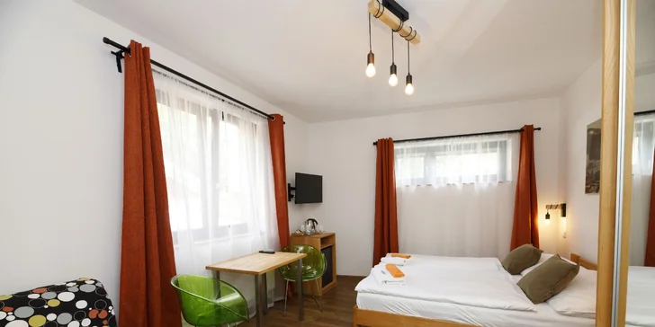 Aktívny oddych v hoteli v Janských Lázňach: raňajky alebo polpenzia, kolobežky aj vstup do lanového parku