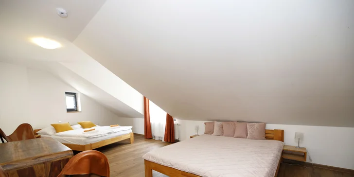 Aktívny oddych v hoteli v Janských Lázňach: raňajky alebo polpenzia, kolobežky aj vstup do lanového parku