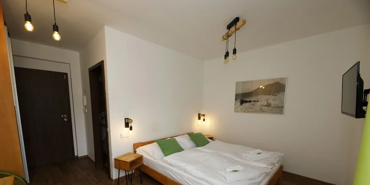 Aktívny oddych v hoteli v Janských Lázňach: raňajky alebo polpenzia, kolobežky aj vstup do lanového parku