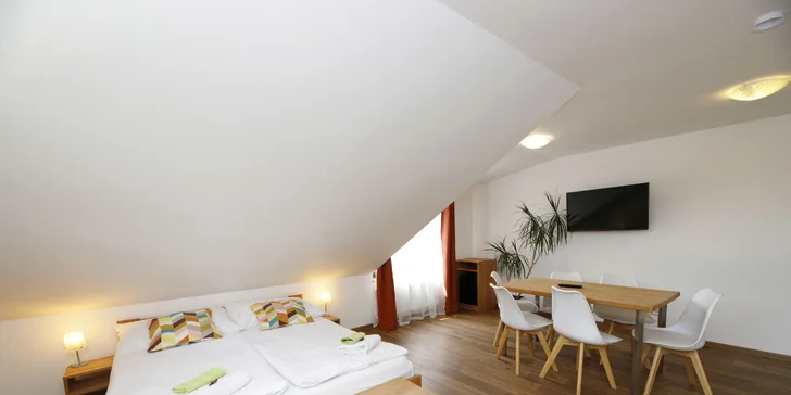 Aktívny oddych v hoteli v Janských Lázňach: raňajky alebo polpenzia, kolobežky aj vstup do lanového parku