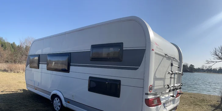 Prenájom rodinného karavanu s De Luxe výbavou až pre 6 osôb