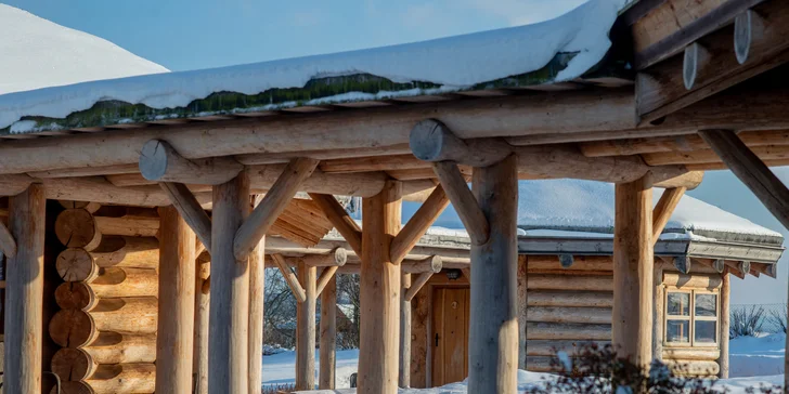 Dovolenka v rozprávkovom Hobitíne pod Orlickými horami pre pár aj rodinu