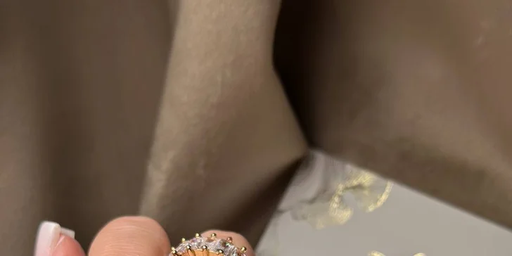 Manikúra alebo pedikúra: klasická, japonská, s gél lakom či lakovaním