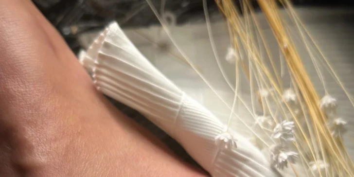 Manikúra alebo pedikúra: klasická, japonská, s gél lakom či lakovaním