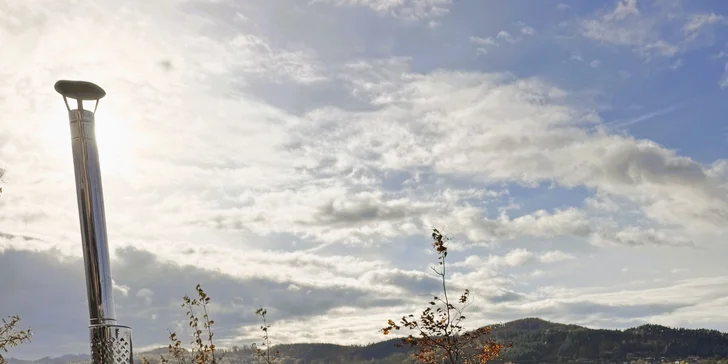 Romantika v srdci Českého raja: moderný posed pre 2 osoby, sauna a kúpací sud