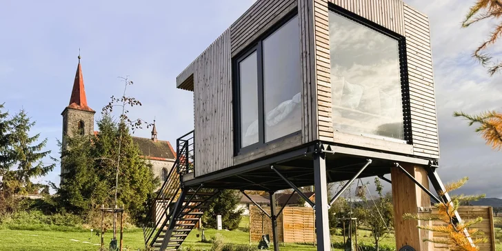 Romantika v srdci Českého raja: moderný posed pre 2 osoby, sauna a kúpací sud