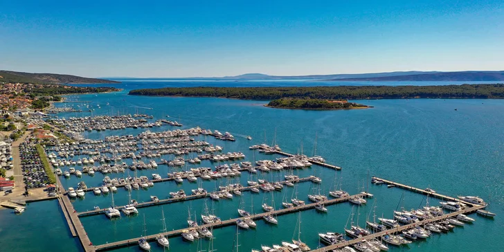 Pohodová dovolenka na Krku: 3* hotel pri pláži, polpenzia, dieťa do 11,9 rokov zdarma