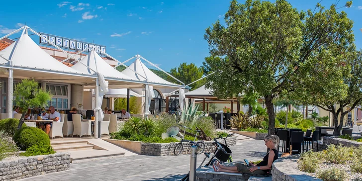 Pohodová dovolenka na Krku: 3* hotel pri pláži, polpenzia, dieťa do 11,9 rokov zdarma