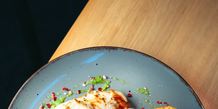 Zážitkový pobyt na južnej Morave: raňajky, 3-chodová večera, privátne wellness aj víno z vlastného vinárstva