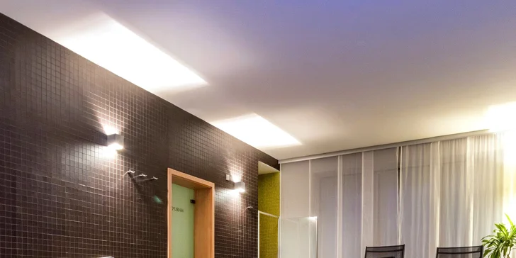 Zážitkový pobyt na južnej Morave: raňajky, 3-chodová večera, privátne wellness aj víno z vlastného vinárstva