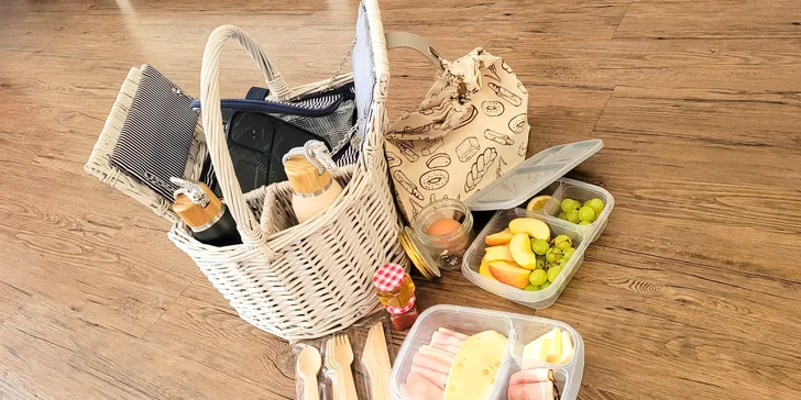 Romantická glampingová chatka pri rybníku na Prostějovsku pre pár