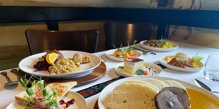 Trojchodová večera s prípitkom pre 2 osoby v historickej reštaurácii Leberfinger na pravom brehu Dunaja