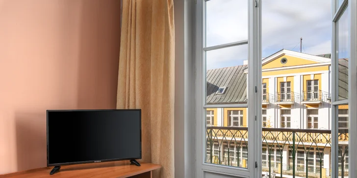 Pobyt vo Františkových Lázňach: polpenzia, infrasauna a masáž alebo procedúry stanovené lekárom