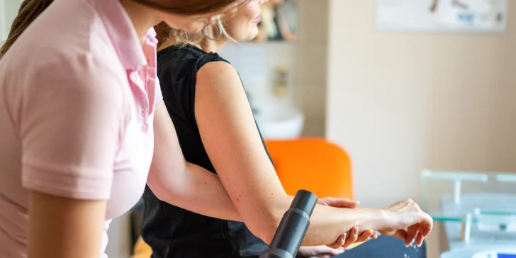 Pobyt vo Františkových Lázňach: polpenzia, infrasauna a masáž alebo procedúry stanovené lekárom