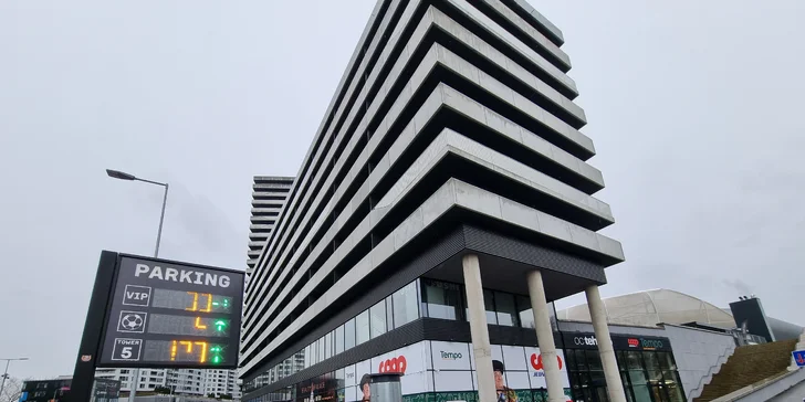 Balíčky kozmetických aj telových ošetrení v OC Tehelko