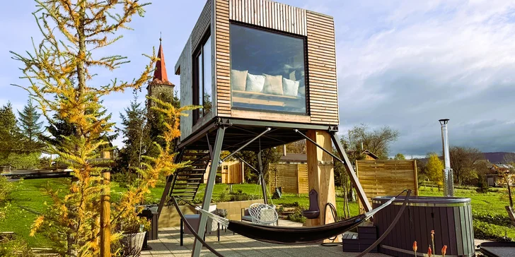 Romantika v srdci Českého raja: moderný posed pre 2 osoby, sauna a kúpací sud