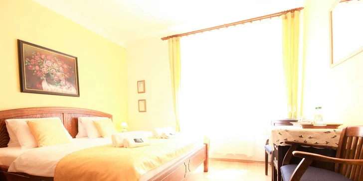 Pohoda v srdci Mikulova: víno, domáce dezerty a komfort s atmosférou prvej republiky