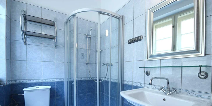 Pohoda v srdci Mikulova: víno, domáce dezerty a komfort s atmosférou prvej republiky