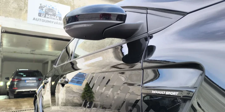 Mega umytie osobného vozidla, tepovanie interiéru a umytie exteriéru alebo dvojkrokové leštenie a ošetrenie keramickým voskom