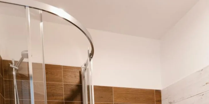 Pohoda pri Klatovoch s raňajkami, trojchodovou večerou a privátnym wellness