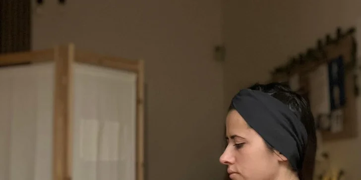 Lávové kamene, relaxačná terapia Access Bars s masážou alebo masáž tváre Kobido