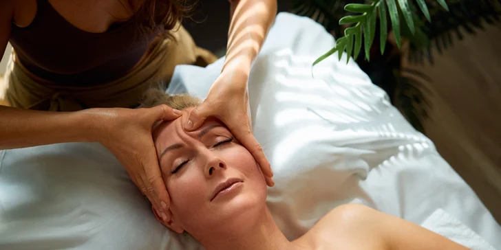 Lávové kamene, relaxačná terapia Access Bars s masážou alebo masáž tváre Kobido