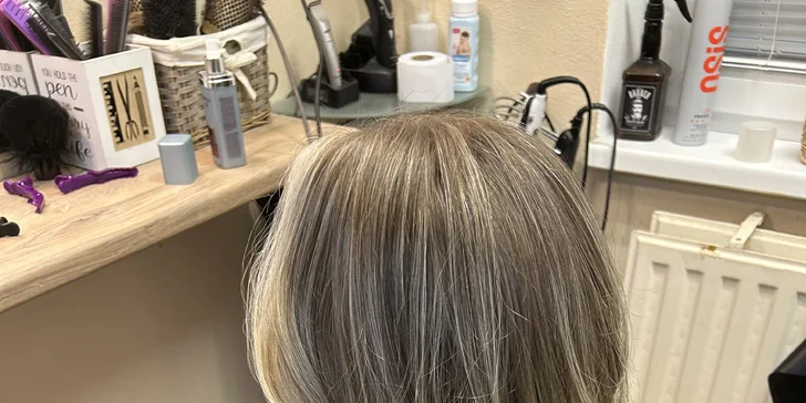 Dámske, pánske aj detské kaderníckeho Alex: Darčekové poukážky