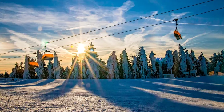 Pobyt v Jáchymove neďaleko Božieho Daru: raňajky alebo polpenzia, biliard, 5 km na Klínovec