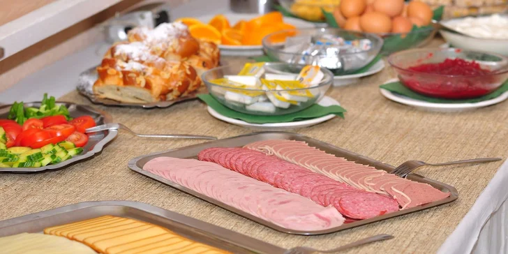 Pobyt v Jáchymove neďaleko Božieho Daru: raňajky alebo polpenzia, biliard, 5 km na Klínovec