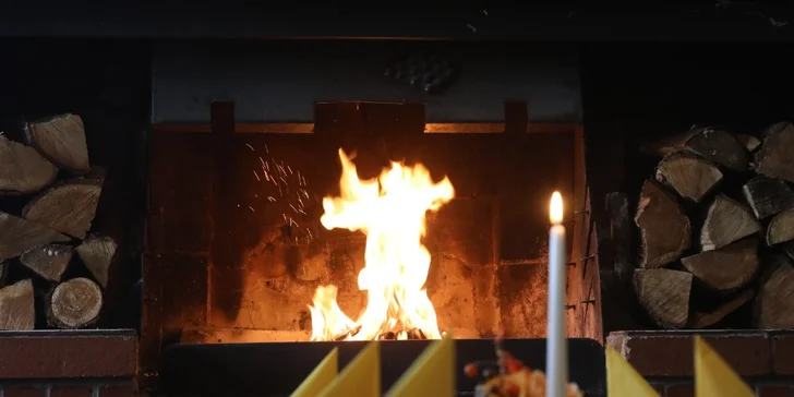 Pobyt v Jáchymove neďaleko Božieho Daru: raňajky alebo polpenzia, biliard, 5 km na Klínovec