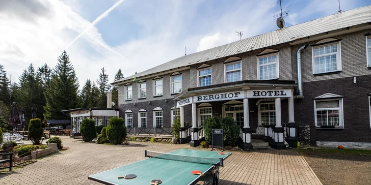 Pobyt v Jáchymove neďaleko Božieho Daru: raňajky alebo polpenzia, biliard, 5 km na Klínovec