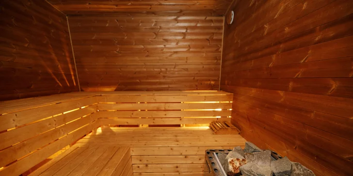 Pobyt vo vychýrenom historickom penzióne Rejvíz s výborným jedlom a wellness