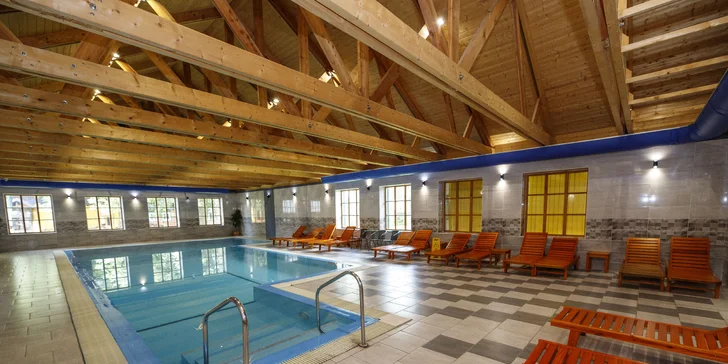 Pobyt vo vychýrenom historickom penzióne Rejvíz s výborným jedlom a wellness