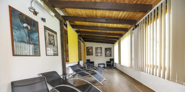 Pobyt vo vychýrenom historickom penzióne Rejvíz s výborným jedlom a wellness