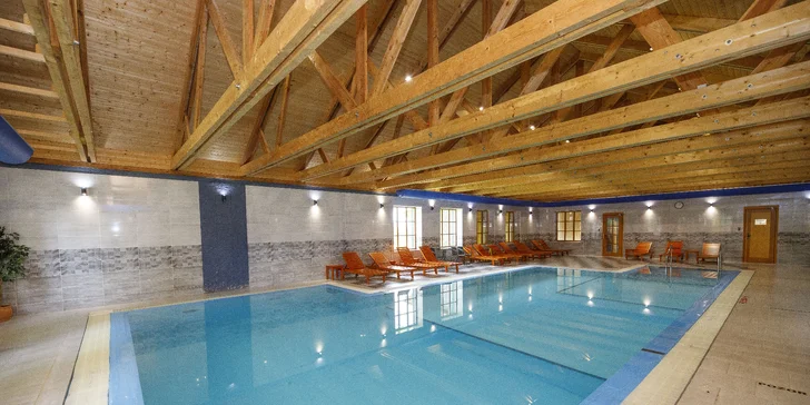 Pobyt vo vychýrenom historickom penzióne Rejvíz s výborným jedlom a wellness