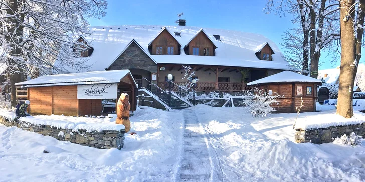 Pohoda v Jeseníkoch: raňajky alebo polpenzia, prosecco aj sauna s výhľadom