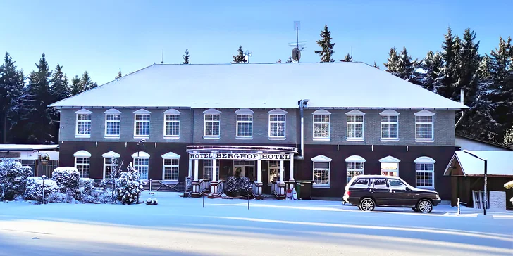 Pobyt v Jáchymove neďaleko Božieho Daru: raňajky alebo polpenzia, biliard, 5 km na Klínovec