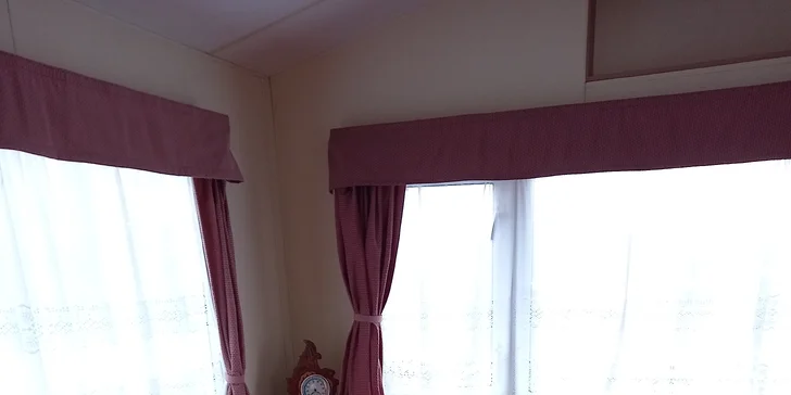 Rodinná pohoda na Vysočine: mobilný domček až pre 5 osôb s terasou