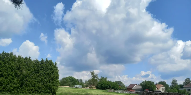 Rodinná pohoda na Vysočine: mobilný domček až pre 5 osôb s terasou